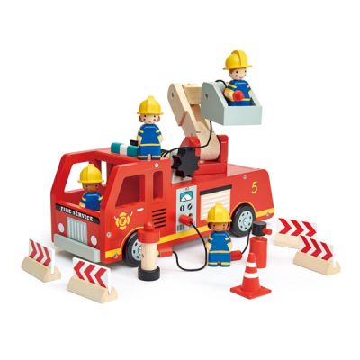 Игровой набор деревянный Пожарная станция 1шт  TL8367 Tender leaf toys